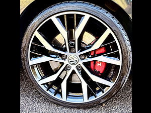 Volkswagen Golf thumbnail