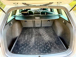 Volkswagen Golf thumbnail