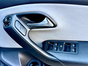 Volkswagen Polo thumbnail