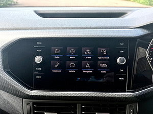 Volkswagen T-Cross thumbnail
