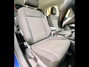 Volkswagen T-Cross thumbnail