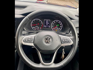 Volkswagen T-Cross thumbnail