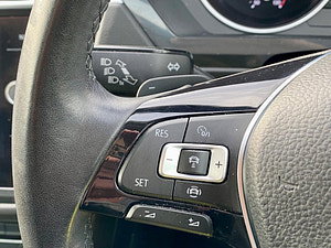 Volkswagen Tiguan thumbnail