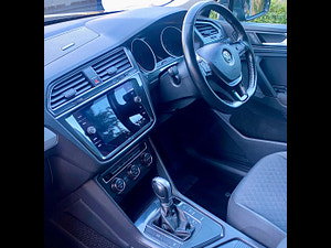 Volkswagen Tiguan thumbnail