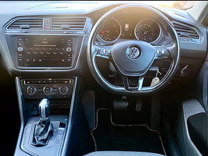 Volkswagen Tiguan thumbnail