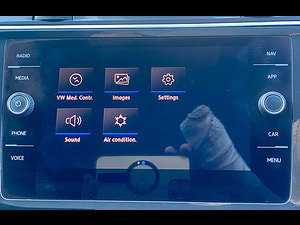 Volkswagen Tiguan thumbnail
