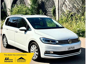 Volkswagen Touran thumbnail