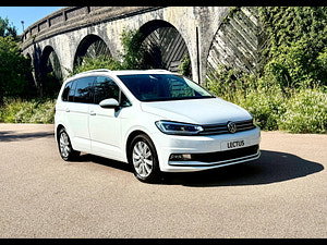 Volkswagen Touran thumbnail