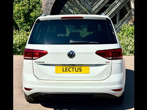 Volkswagen Touran thumbnail