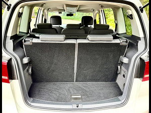 Volkswagen Touran thumbnail