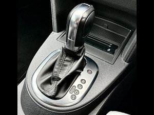Volkswagen Touran thumbnail