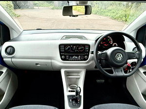 Volkswagen up! thumbnail