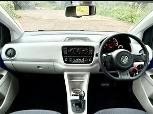 Volkswagen up! thumbnail