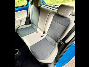 Volkswagen up! thumbnail
