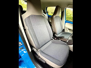 Volkswagen up! thumbnail