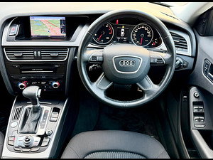 Audi A4 thumbnail