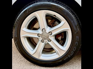 Audi A4 thumbnail