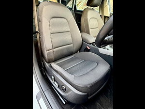 Audi A4 thumbnail