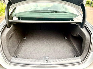 Audi A4 thumbnail