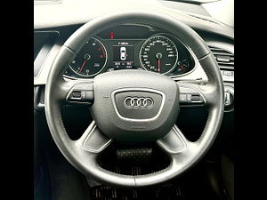 Audi A4 thumbnail