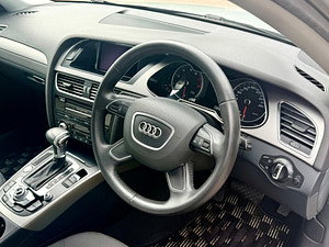 Audi A4 thumbnail