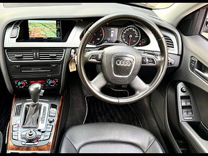 Audi A4 Avant thumbnail