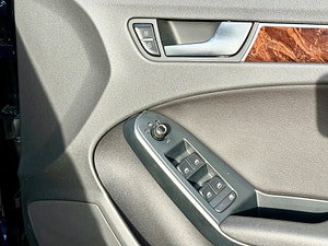 Audi A4 Avant thumbnail