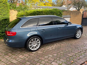 Audi A4 Avant thumbnail