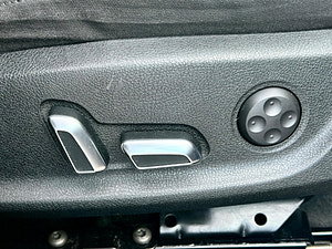 Audi A4 Avant thumbnail