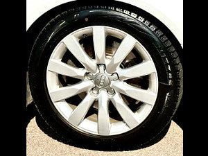 Audi A4 Avant thumbnail