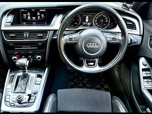 Audi A4 Avant thumbnail