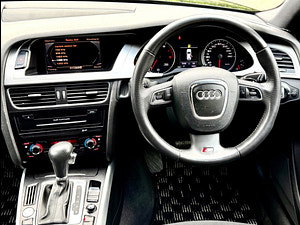 Audi A4 Avant thumbnail