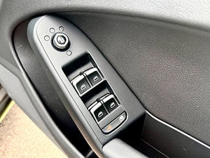 Audi A4 allroad thumbnail