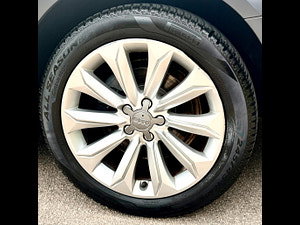 Audi A4 allroad thumbnail