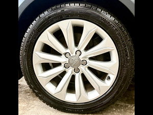 Audi A4 allroad thumbnail