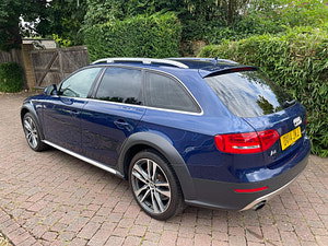 Audi A4 allroad thumbnail