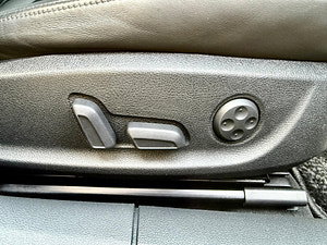 Audi A6 Avant thumbnail