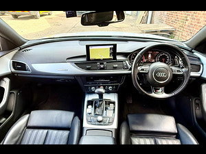 Audi A6 Avant thumbnail
