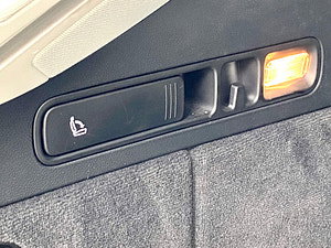 Audi A6 Allroad thumbnail