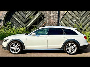 Audi A6 Allroad thumbnail