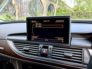 Audi A6 Allroad thumbnail