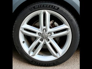 Audi A6 Allroad thumbnail