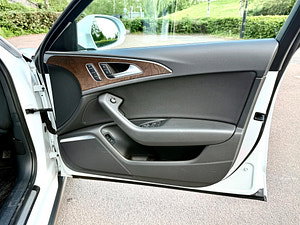 Audi A6 Allroad thumbnail