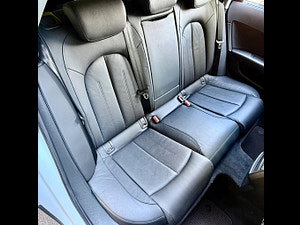 Audi A6 Allroad thumbnail