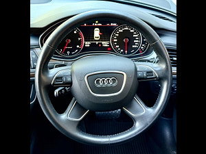 Audi A6 Allroad thumbnail