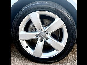 Audi A6 Saloon thumbnail