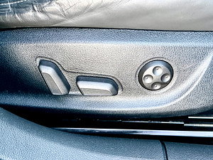 Audi A6 Saloon thumbnail