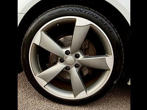 Audi A6 Saloon thumbnail