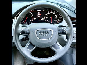 Audi A8 thumbnail