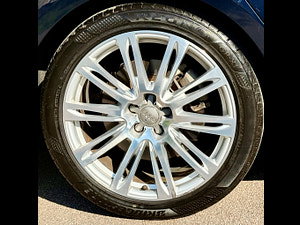Audi A8 thumbnail